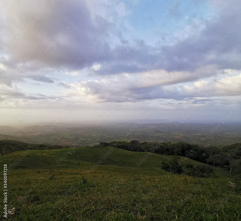 Excelente tarde en el punto más alto de Las Tablas, Los Santos, Panamá 