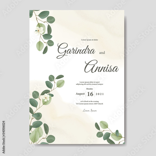 Beautiful floral frame wedding invitation card template Premium Vector