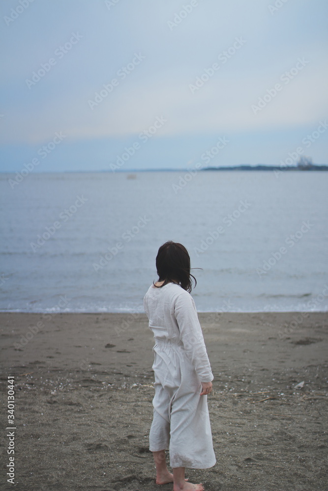 水遊び　女の子