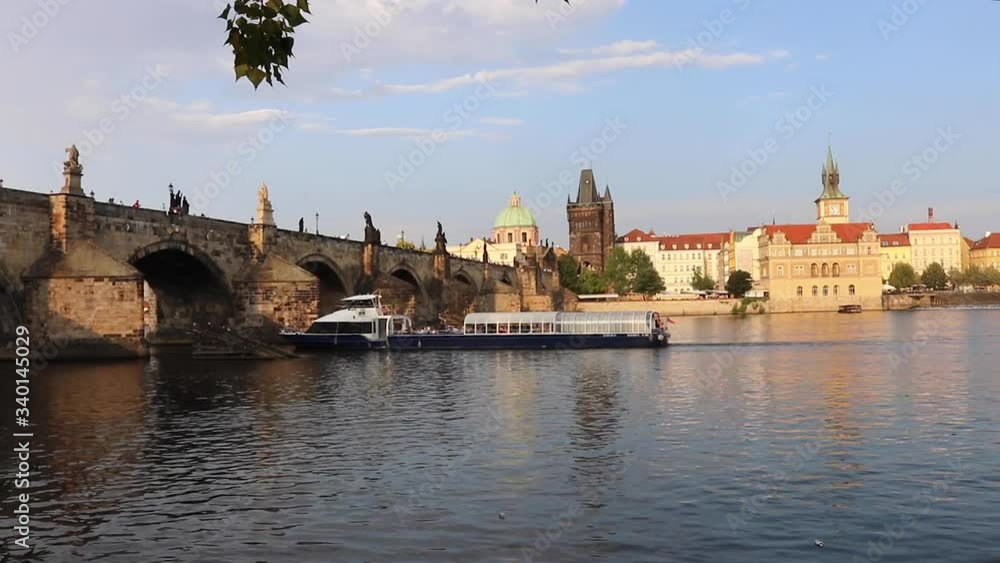 Boat driving through moldova in praha czech republic HD Boat driving through moldova in praha czech republic HD