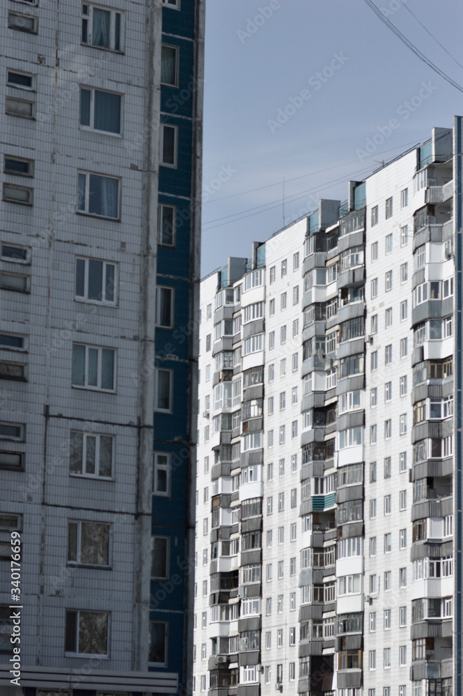 Sixteen-story house in Nizhnevartovsk