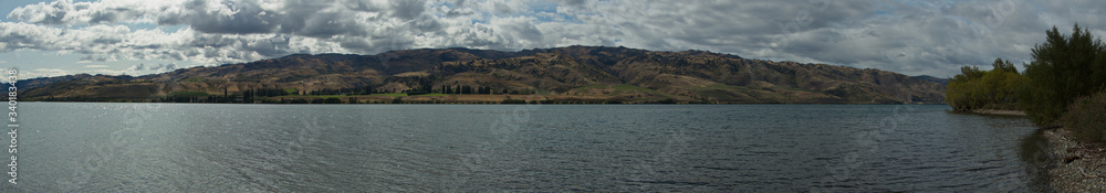 Lake Dunstan near Cromwell in Otago on South Island of New Zealand
