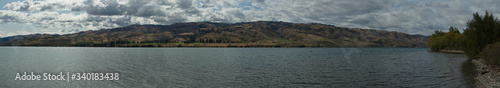 Lake Dunstan near Cromwell in Otago on South Island of New Zealand 