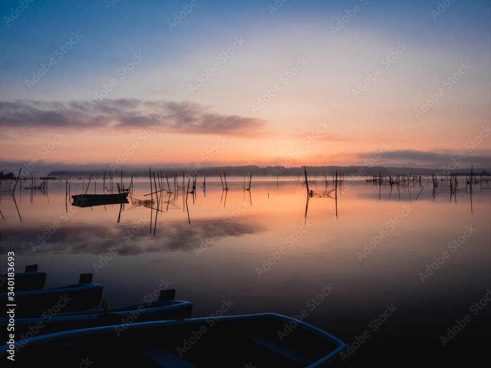 印旛沼の夜明けの風景