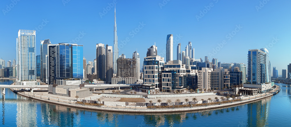 Obraz premium Amazing view on Dubai futuristic skyline center, Dubai, United Arab Emirates