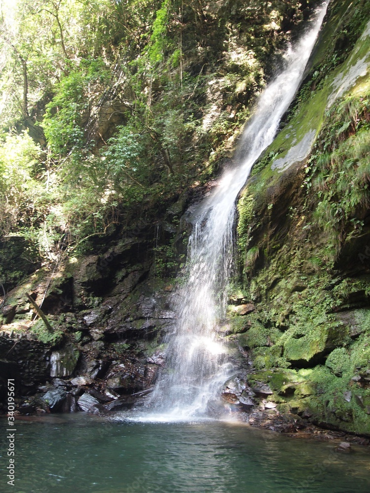 Obraz premium Japoński wodospad