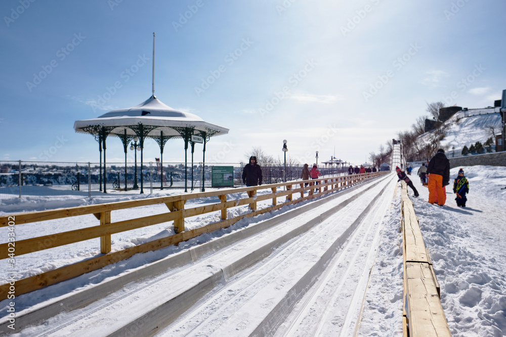 Obraz premium Toboggan slide next to Au 1884 at Old Quebec City, Canada