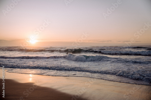 Sonnenaufgang am Strand  © BattyBadger