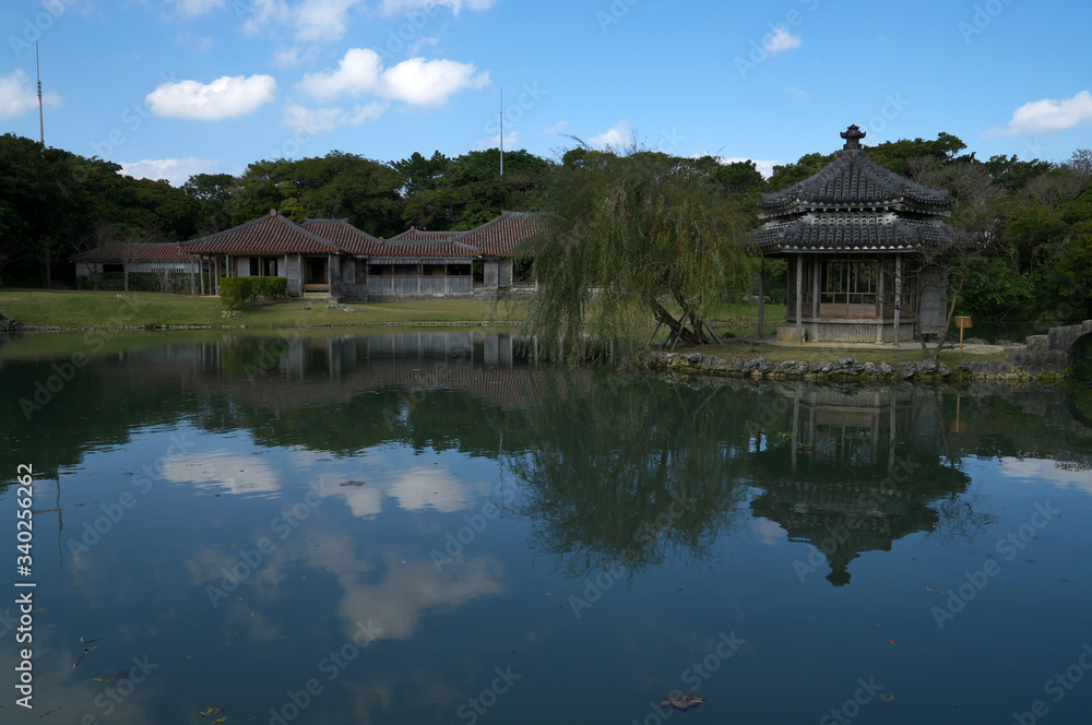 世界遺産　識名園