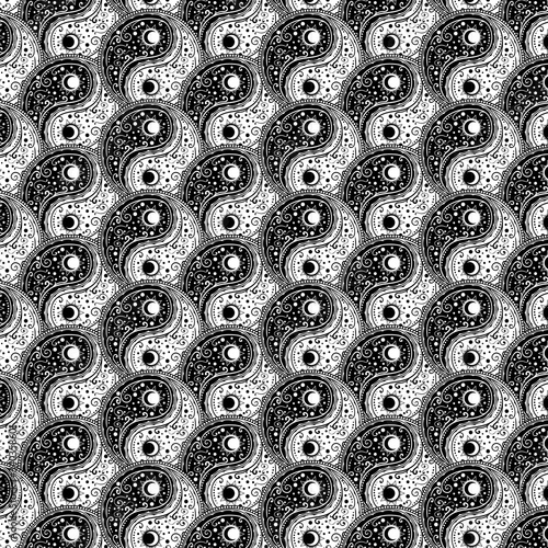 Yin yang paisley