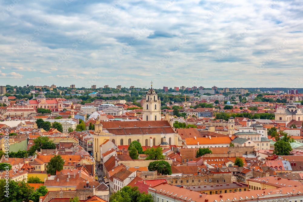 Obraz premium Vilnius old town rooftops view, Lithuania