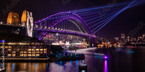 Light art Sydney Harbour Bridge © Andreas