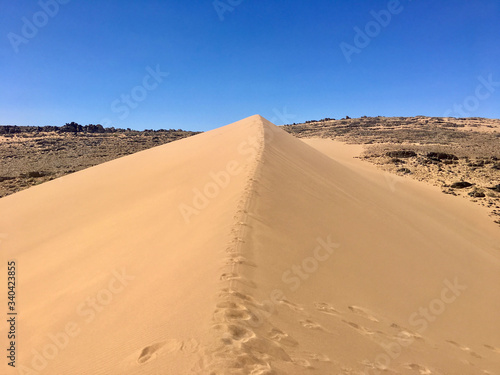 Sahara desert scenic beautiful dunes