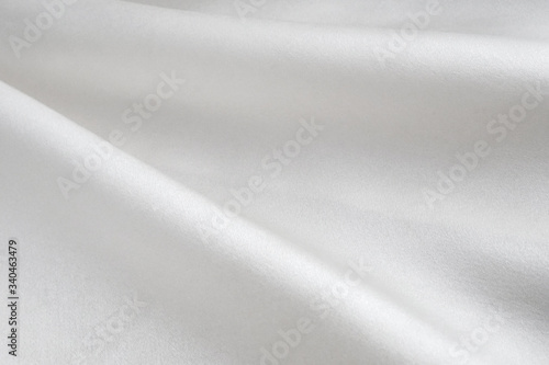 絹の布地　白色