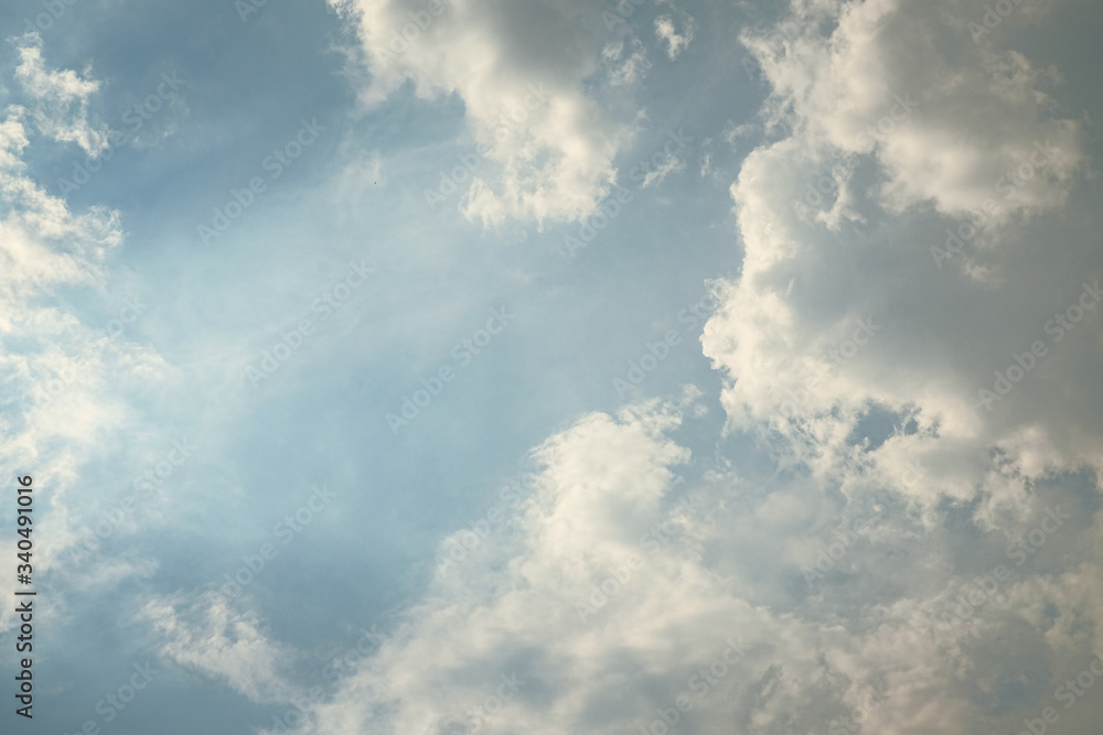 Obraz premium The sky before rain coming. Sky with cloud.