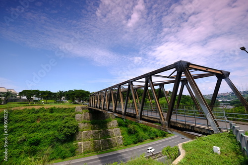 Jembatan diatas jalan photo
