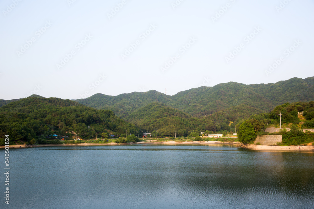 Cheonheung reservoir in Cheonan-si, South Korea.
