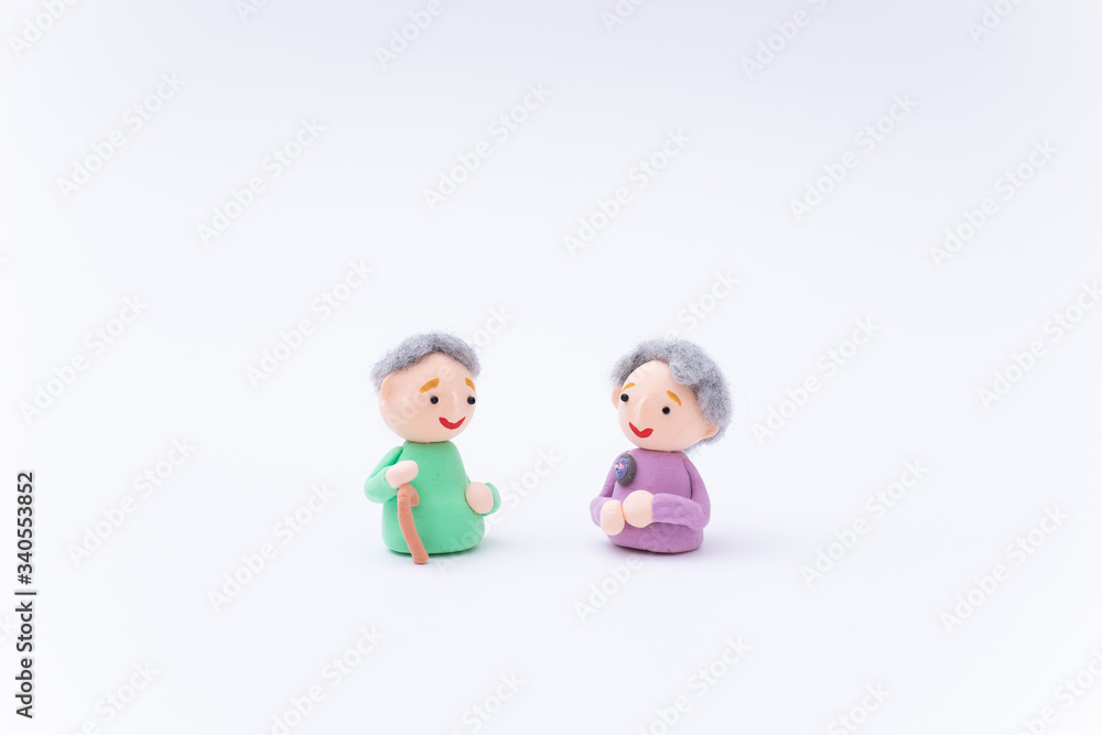 手作り紙粘土人形 仲の良い老夫婦 手作り紙粘土人形 仲の良い老夫婦