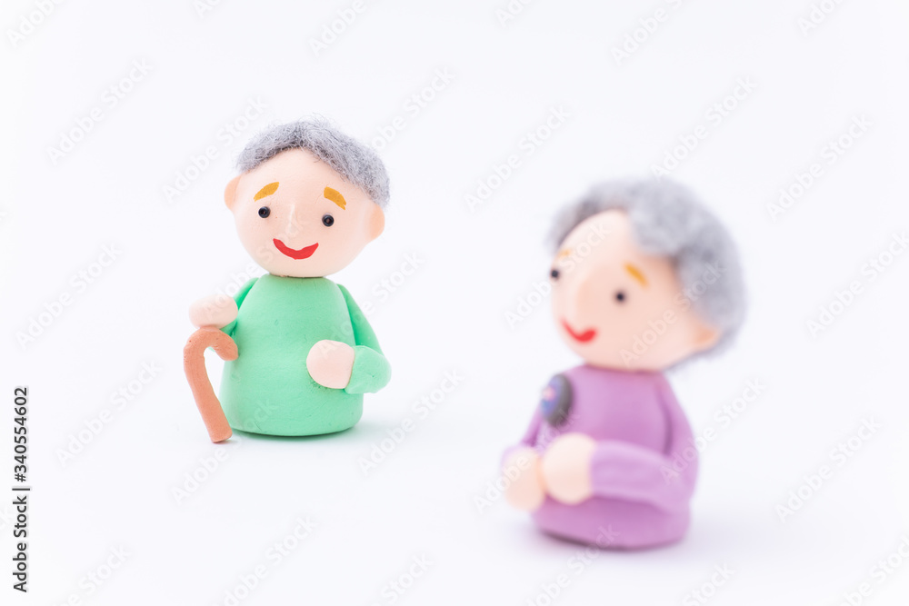 手作り紙粘土人形 仲の良い老夫婦 手作り紙粘土人形 仲の良い老夫婦