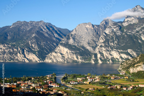 Lake Garda / Gardasee sightseeing and Panorama you at the lake and the mountains