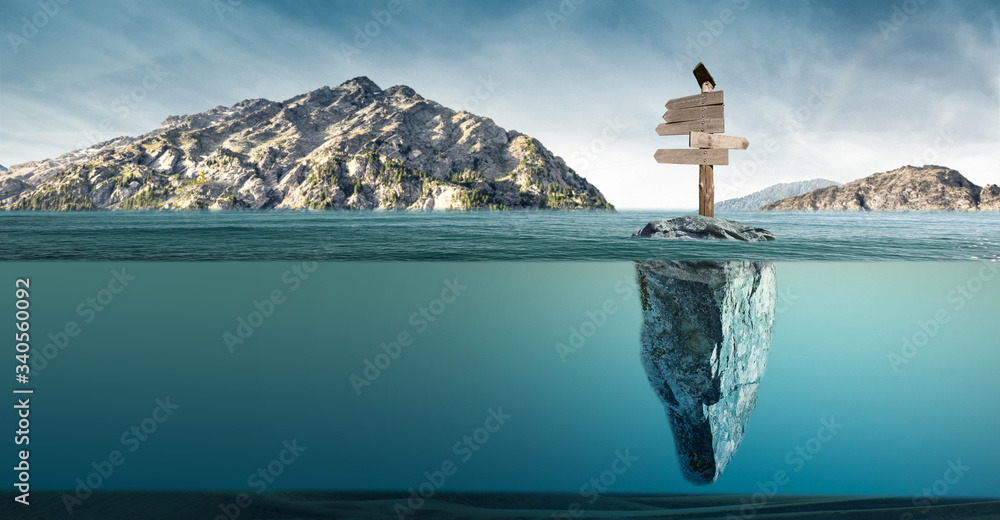 Fototapeta premium signal arrows in the middle of the sea