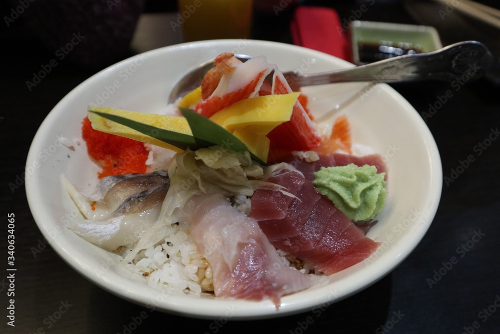 Kaisen Don (Sashimi and Rice) Kaisen Don (Sashimi and Rice)