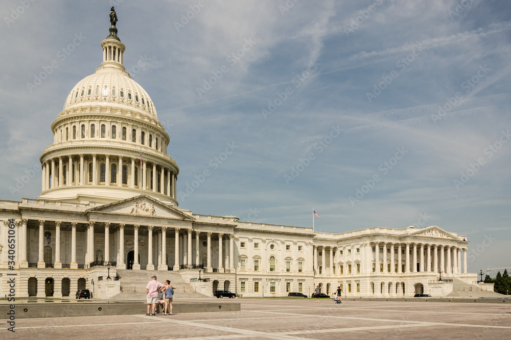 Naklejka premium United States Capitol Building in Washington DC USA