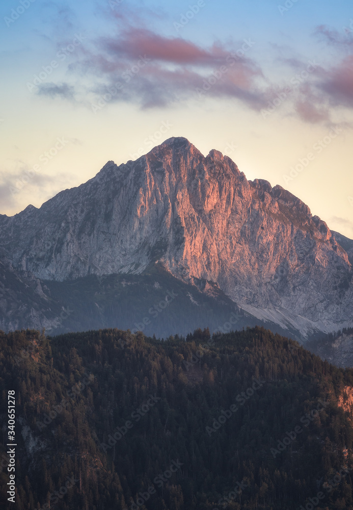 Fototapeta premium sunset in the mountains