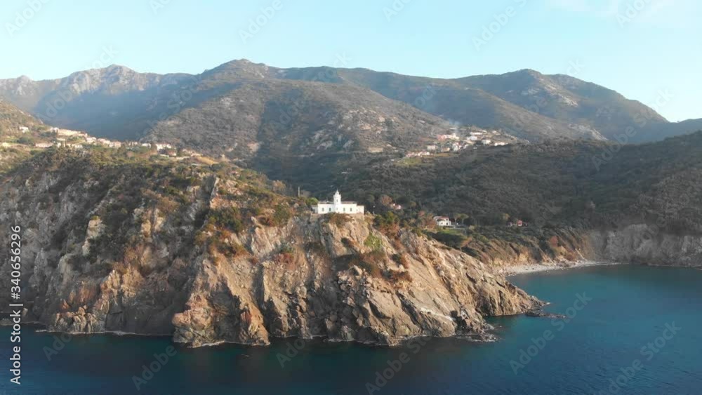 Faro Punta Poveraia isola d'elba Faro Punta Poveraia isola d'elba