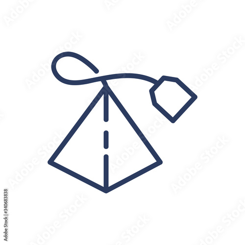 Pyramid teabag thin line icon. Tea, tag, herb, organic beverage isolated outline sign. Breakfast drink or cafe concept. Vector illustration symbol element for web design and apps