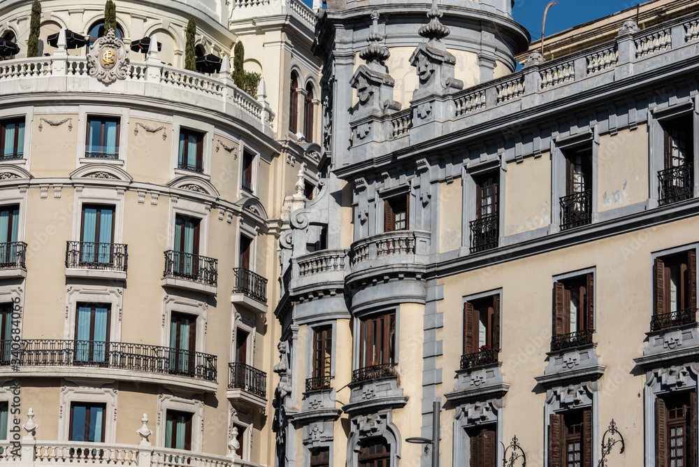 Fototapeta premium fachadas de Madrid