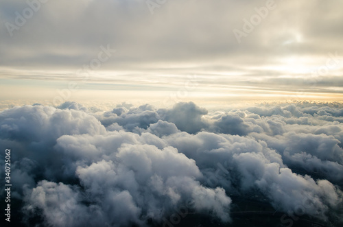 Fototapeta Naklejka Na Ścianę i Meble -  Flying above the clouds