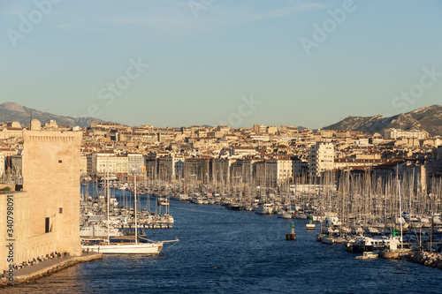 Fototapeta Naklejka Na Ścianę i Meble -  Vieux-Port de Marseille, France
