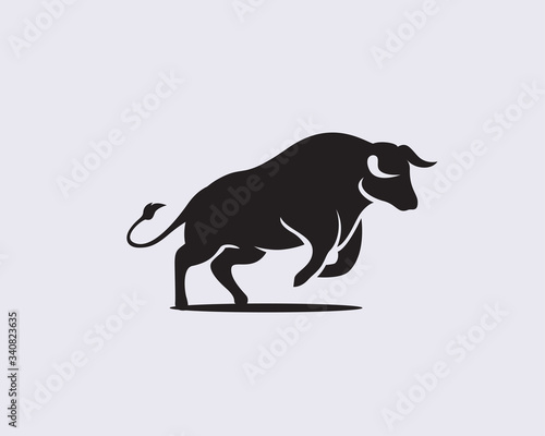 silhouette Stand jump black bull logo design inspiration