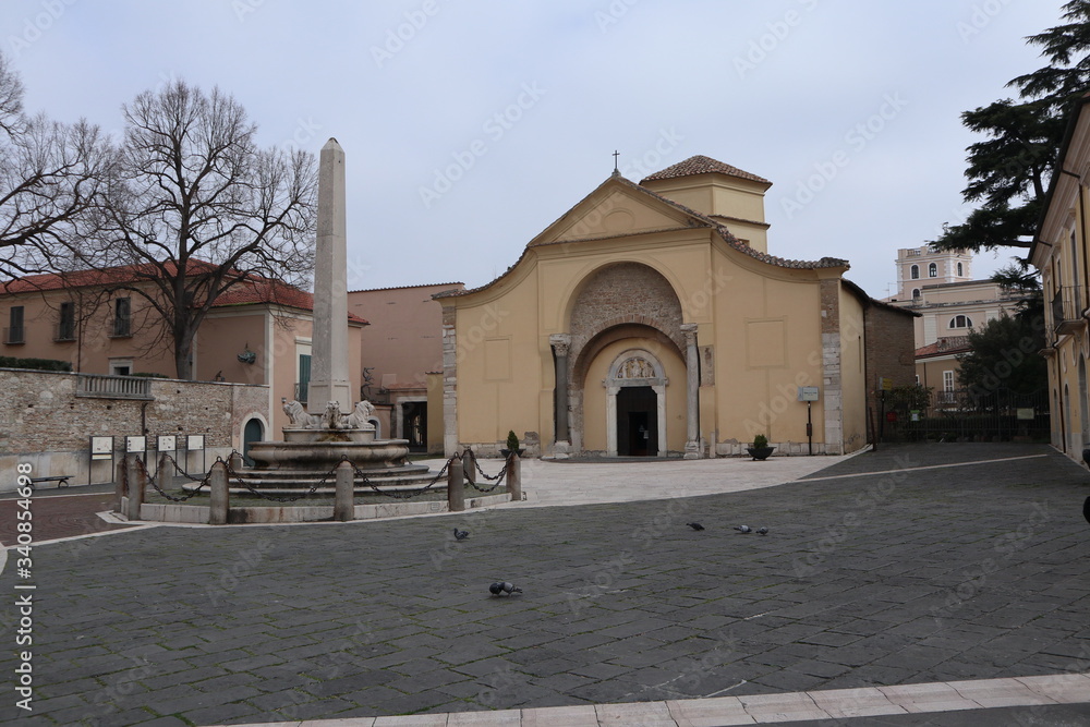 Benevento - Piazza Santa Sofia durante la quarantena