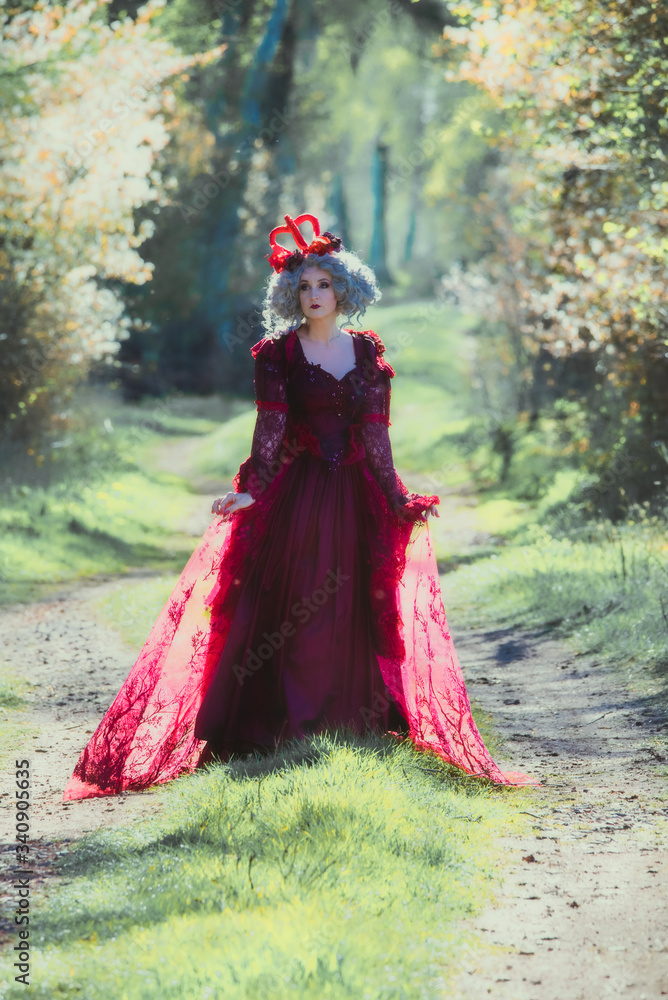 Lady in Red Lady in Red