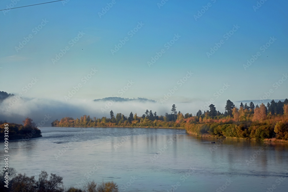 Naklejka premium lake in the morning