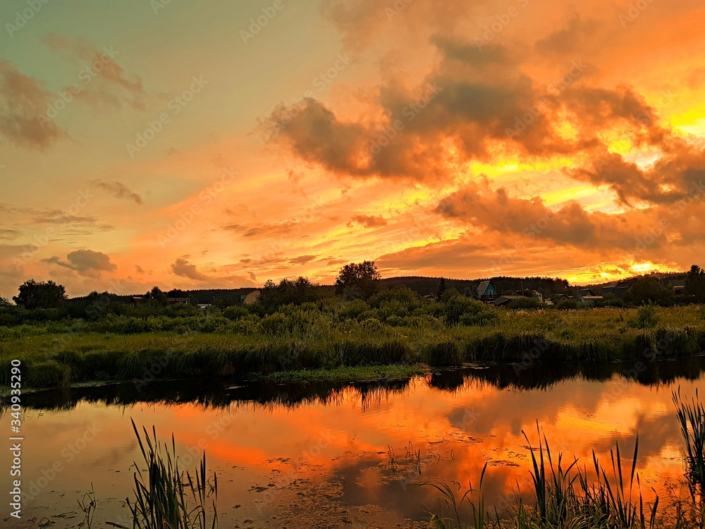 Bright sunset at the pond