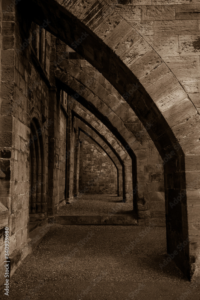 Fototapeta premium Bogengang einer Kirche