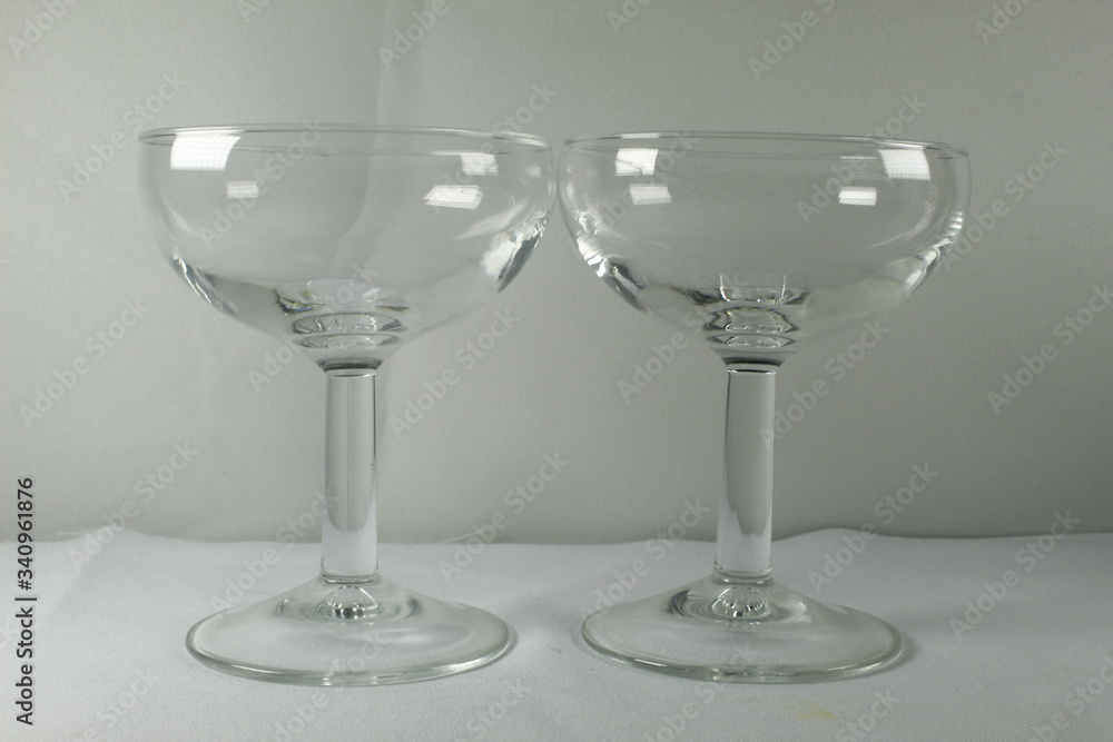 empty wine glasses empty wine glasses