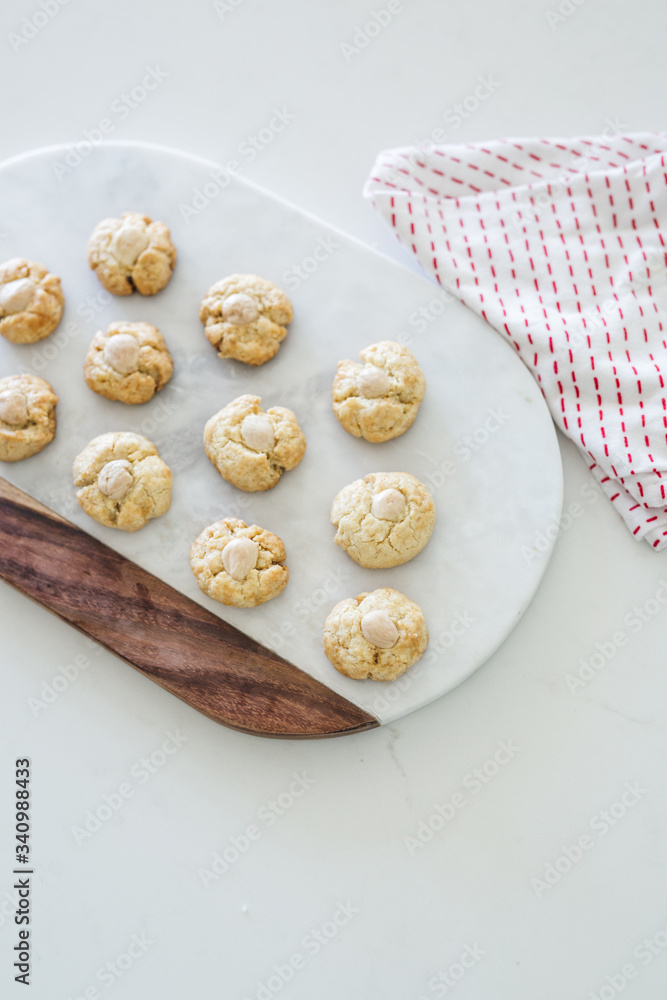 Traditional Chinese Almond Cookies Traditional Chinese Almond Cookies