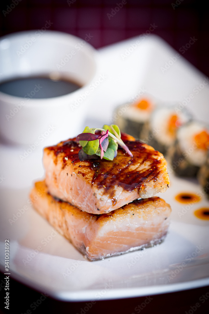 Grilled Salmon with Sushi Roll Grilled Salmon with Sushi Roll