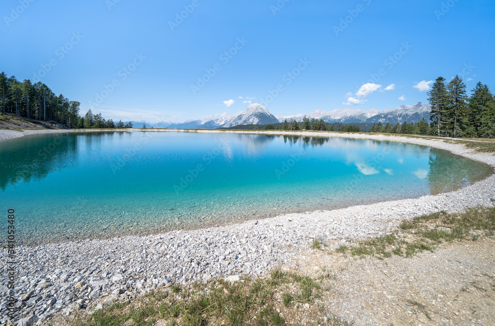 Fototapeta premium Mountain lake landscape view