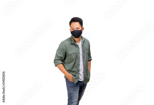 An Asian short hair man wears black mask.