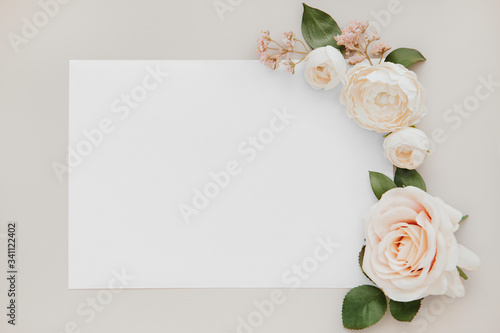 Fototapeta Naklejka Na Ścianę i Meble -  Blank invitation with rose decoration