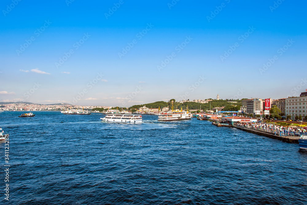 Fatih, Istanbul, Turkey, 22 June 2006: Eminonu City Lines Ferry Pier