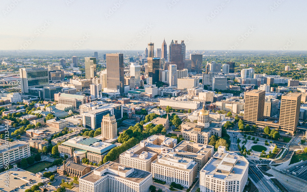 Obraz premium Atlanta Skyline in Afternoon Sun
