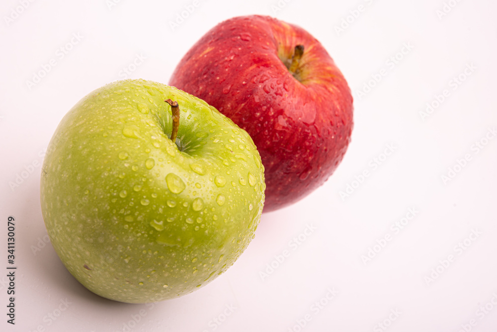 manzanas roja y verde
