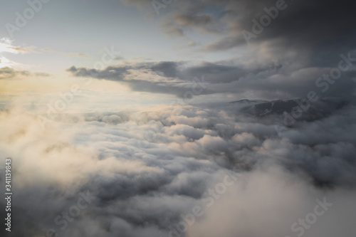 Above the clouds © rawpixel.com