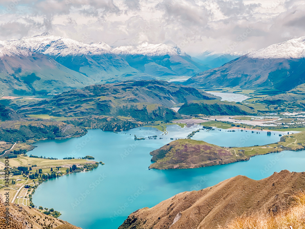 View of Lake Wanaka from Roy's Peak lookout point.